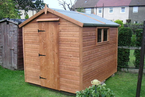 Glasgow councillor calls for bin shed clearing